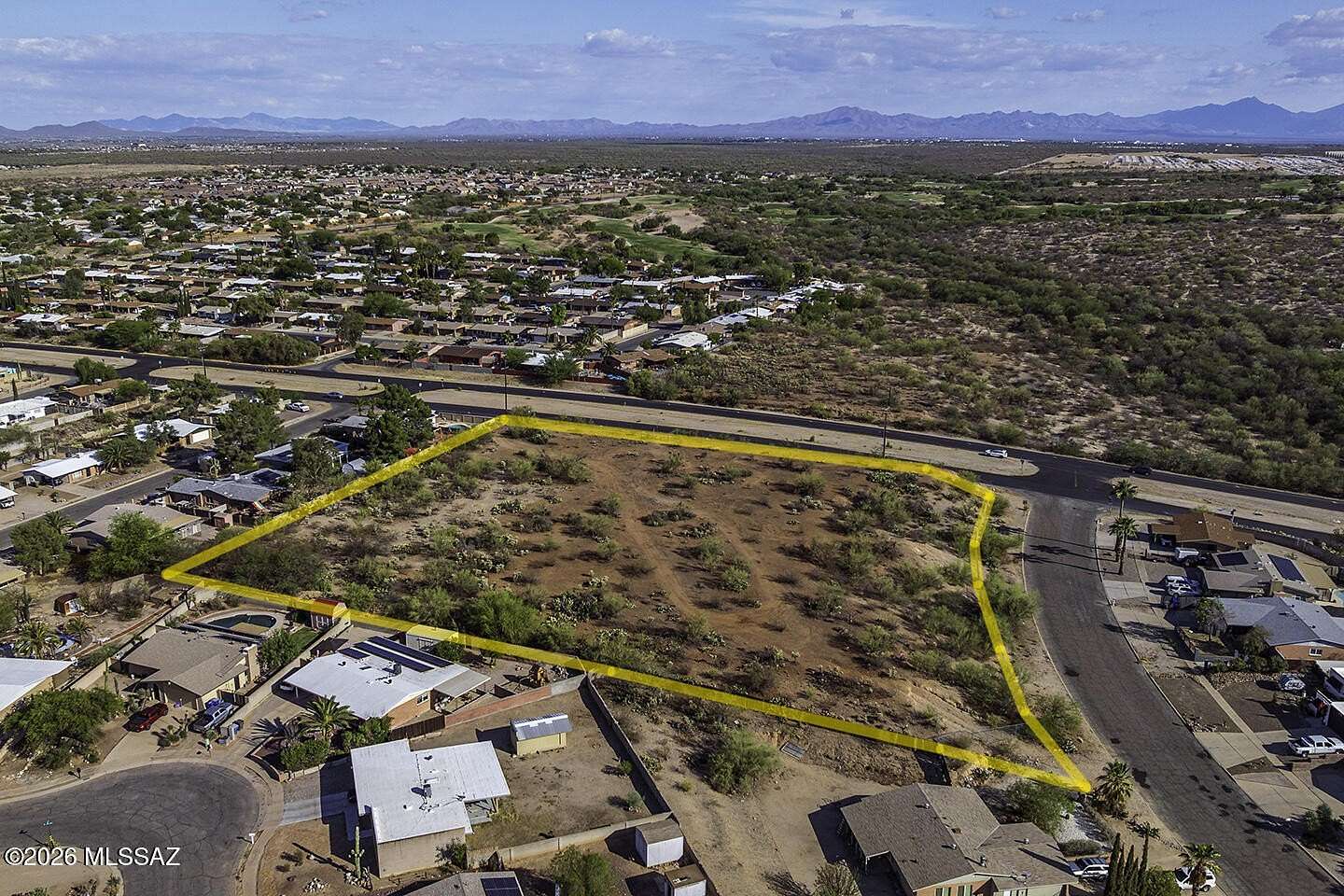 3.14 Acres of Mixed-Use Land for Sale in Tucson, Arizona