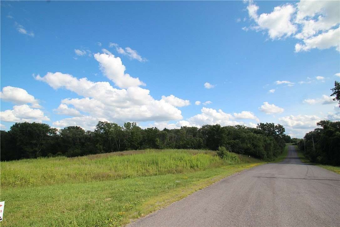 18 Acres of Land for Sale in Stafford, New York