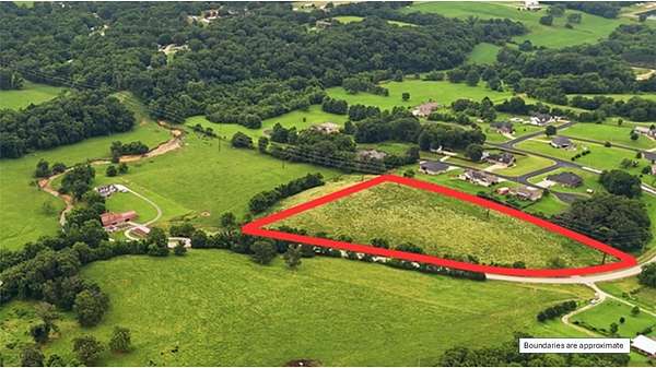 5.48 Acres of Residential Land for Sale in Pea Ridge, Arkansas