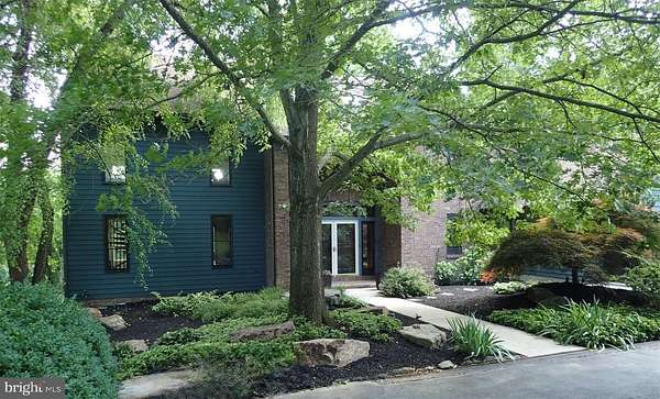 2.47 Acres of Land with Home for Sale in Hellam Township, Pennsylvania