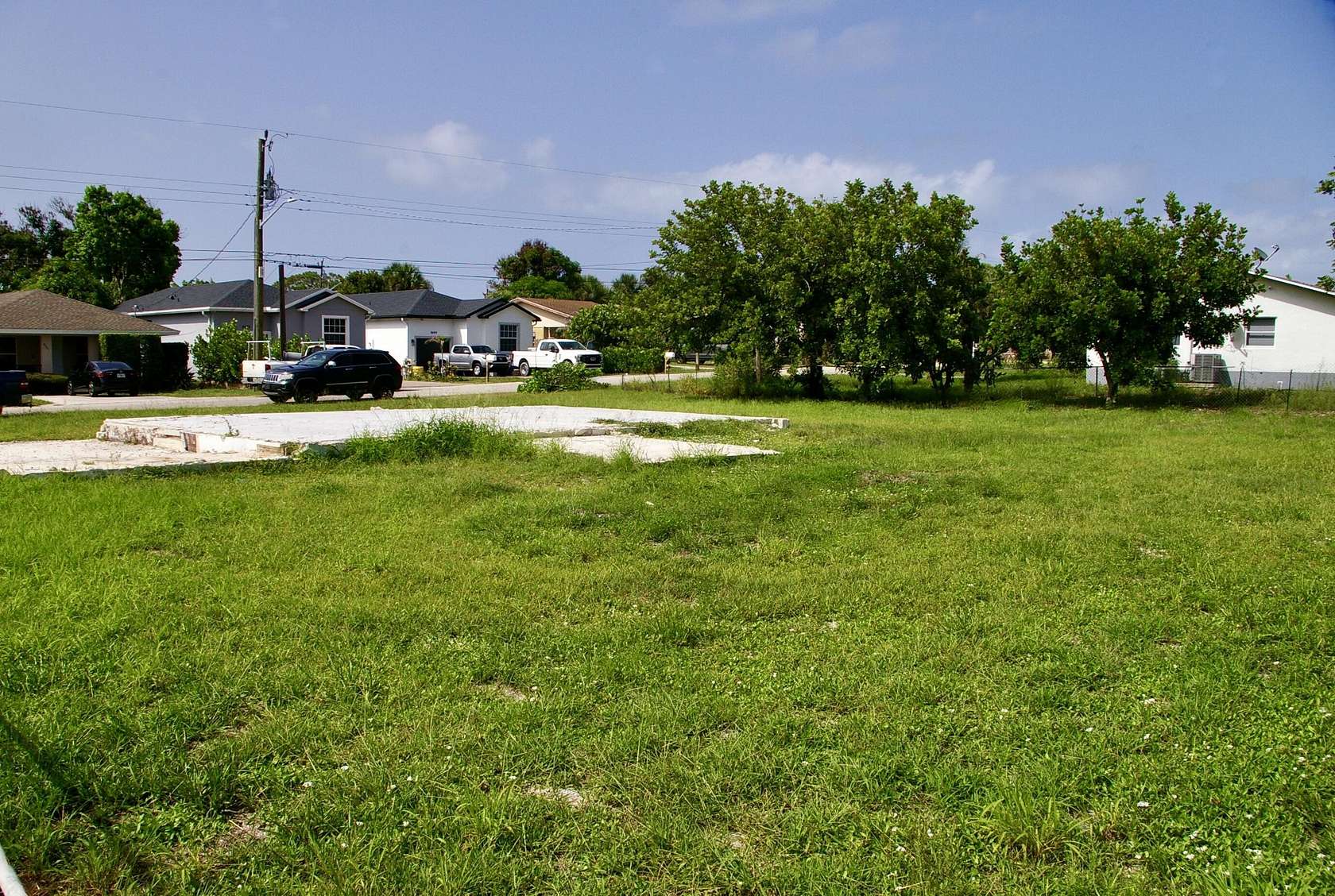 0.17 Acres of Residential Land for Sale in Hobe Sound, Florida