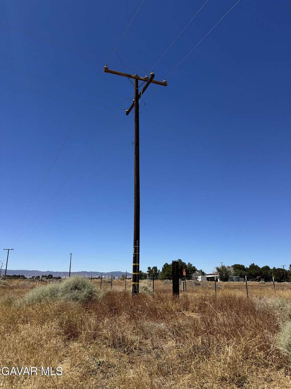 2.48 Acres of Residential Land for Sale in Lancaster, California