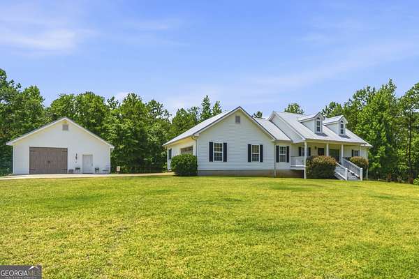 6 Acres of Land with Home for Sale in Milledgeville, Georgia