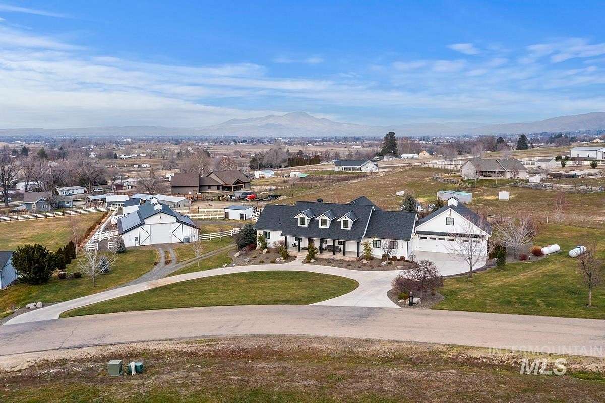 2 Acres of Land with Home for Sale in Emmett, Idaho