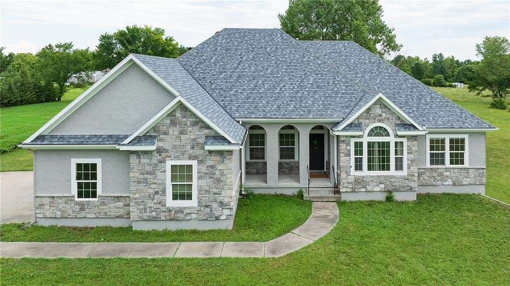 10 Acres of Land with Home for Sale in Pleasant Hill, Missouri