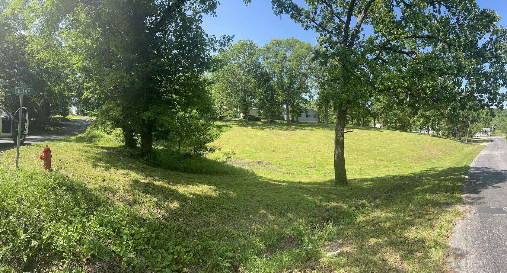 0.52 Acres of Residential Land for Sale in Warsaw, Missouri