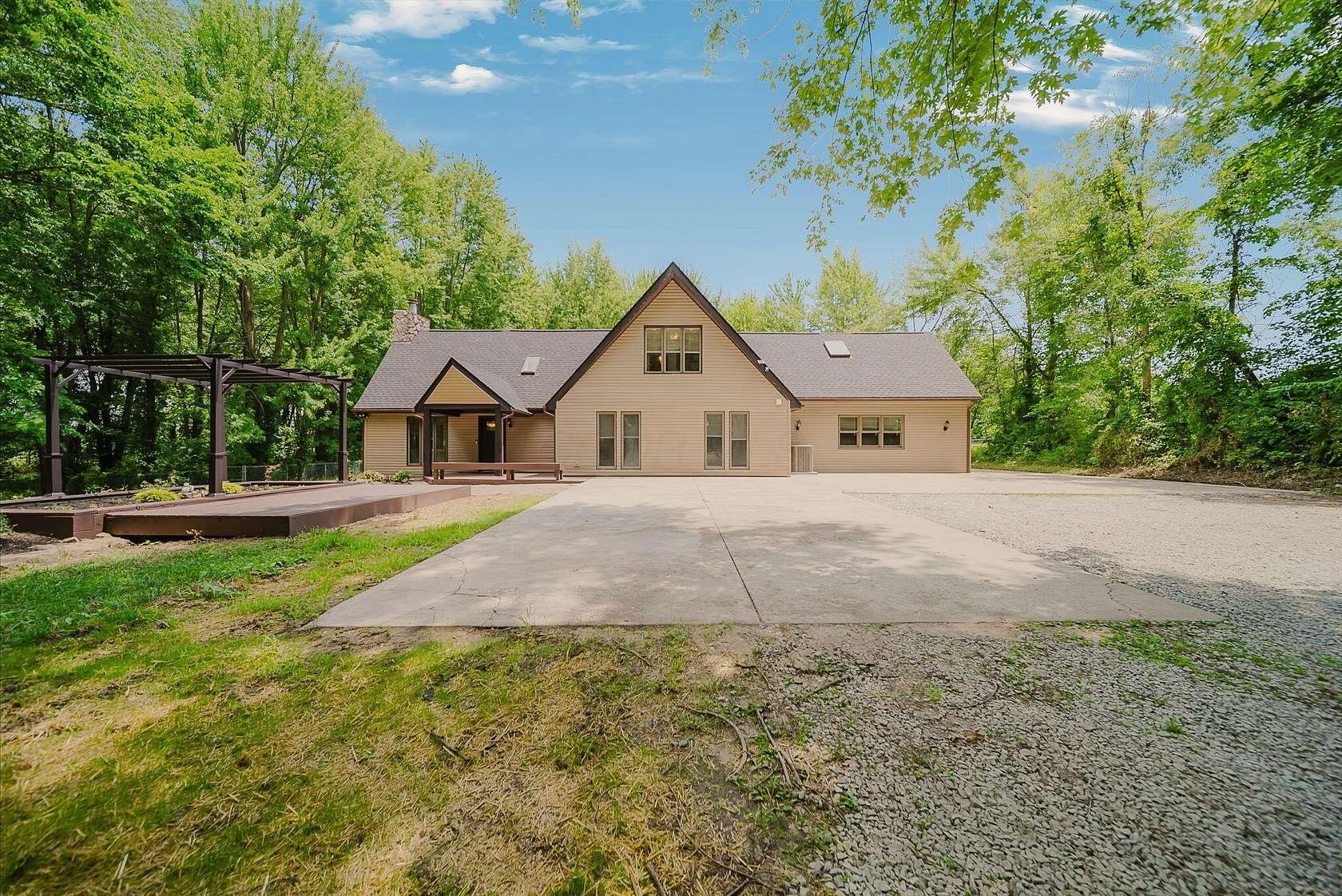 4.68 Acres of Land with Home for Sale in Croton, Ohio