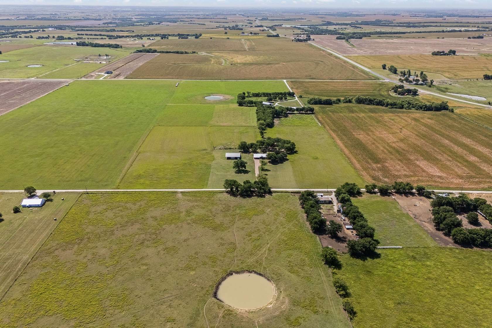12 Acres of Land for Sale in Itasca, Texas