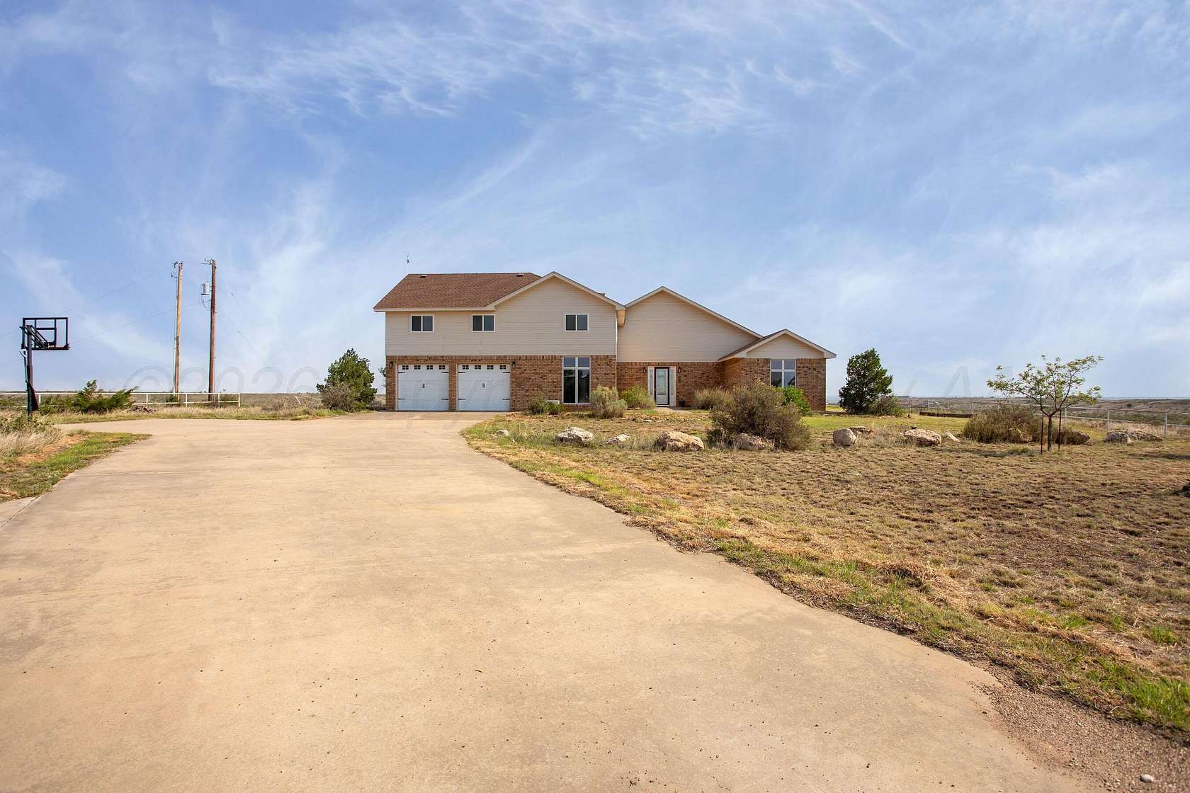 17.2 Acres of Land with Home for Sale in Amarillo, Texas