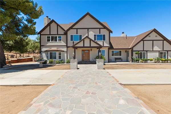 2.5 Acres of Land with Home for Sale in Acton, California