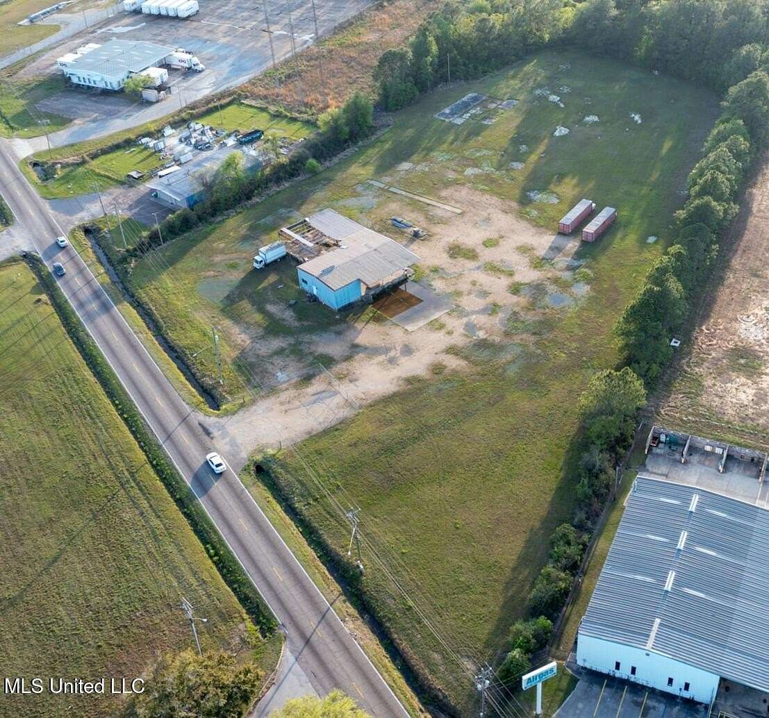 6.7 Acres of Improved Commercial Land for Sale in Gulfport, Mississippi