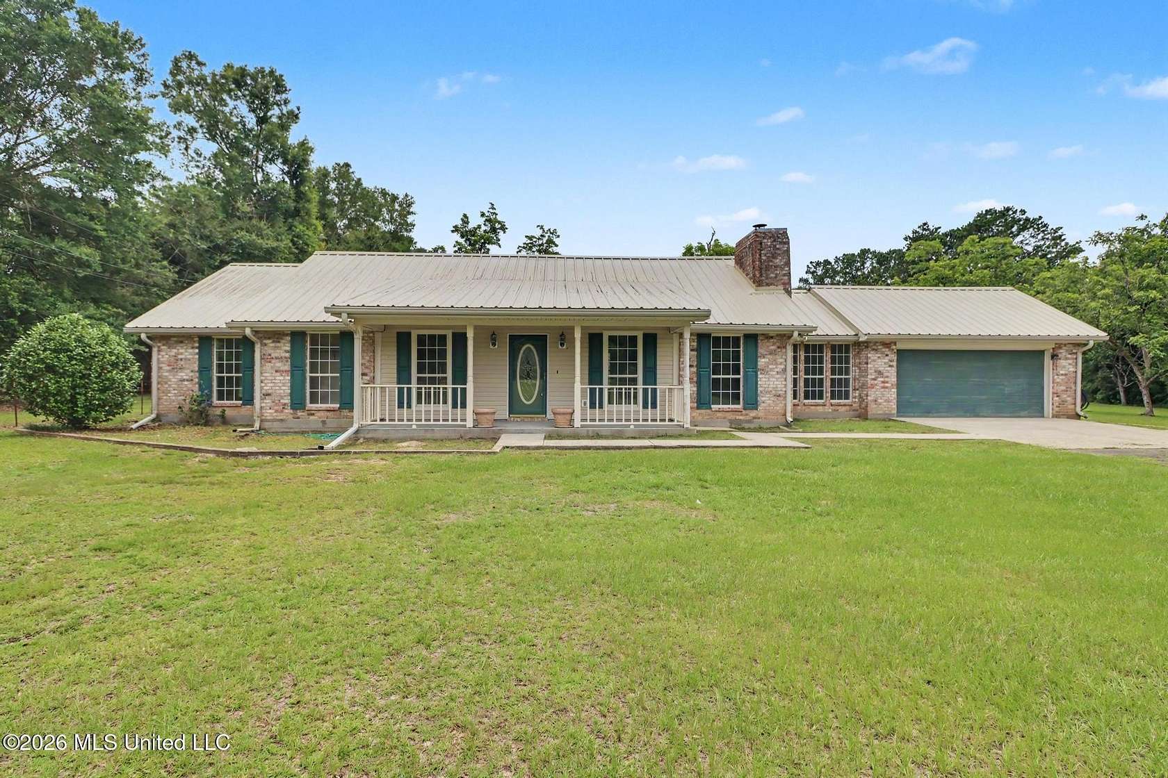 8 Acres of Land with Home for Sale in Picayune, Mississippi