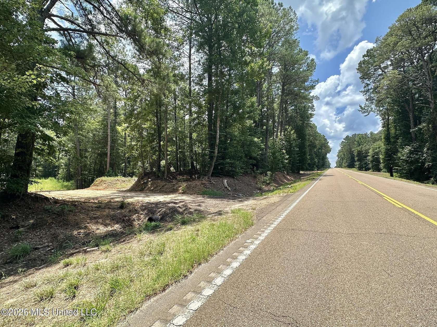 15 Acres of Recreational & Residential Land for Sale in Carthage, Mississippi