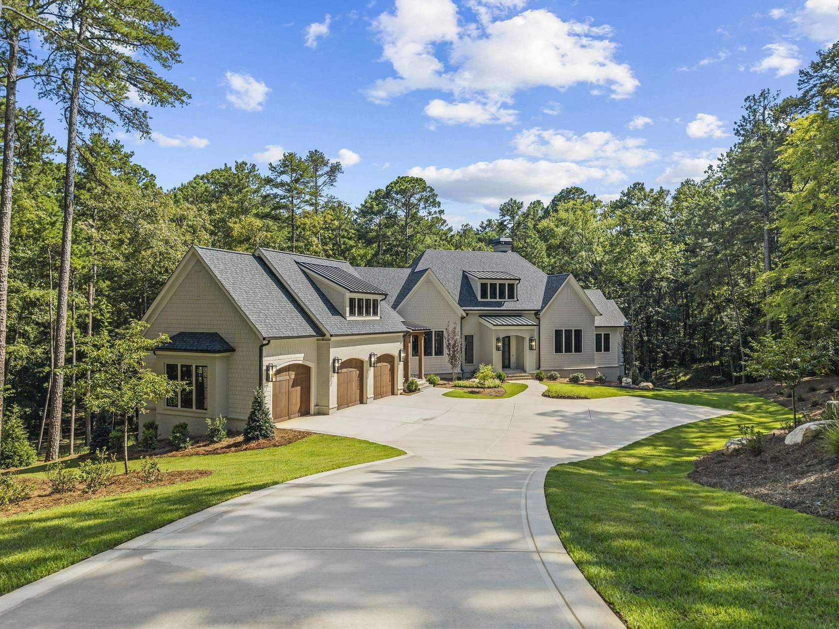 1.55 Acres of Land with Home for Sale in Greensboro, Georgia