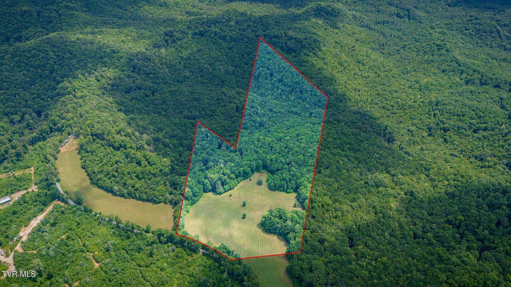 32 Acres of Recreational & Residential Land for Sale in Roan Mountain, Tennessee