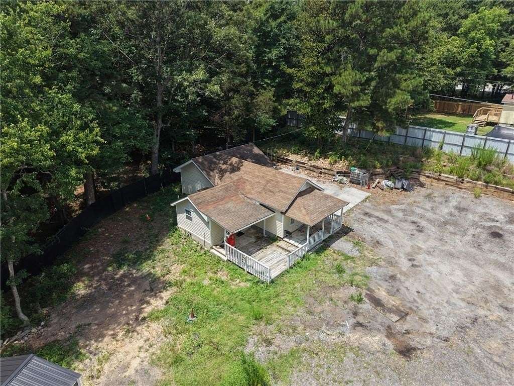 4.79 Acres of Improved Mixed-Use Land for Sale in Lithonia, Georgia