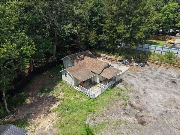 4.79 Acres of Improved Mixed-Use Land for Sale in Lithonia, Georgia