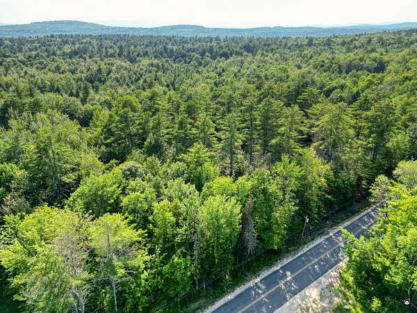 1.25 Acres of Residential Land for Sale in Otisfield Town, Maine