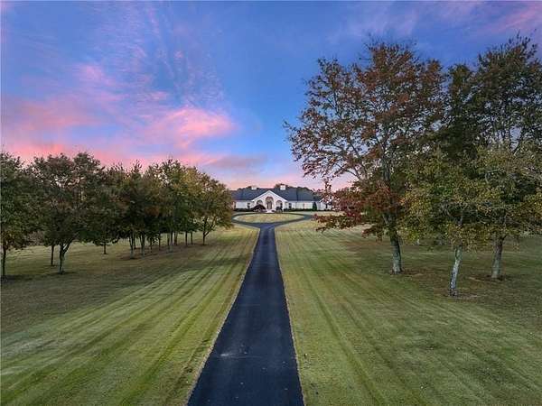 7 Acres of Land with Home for Sale in Dawsonville, Georgia