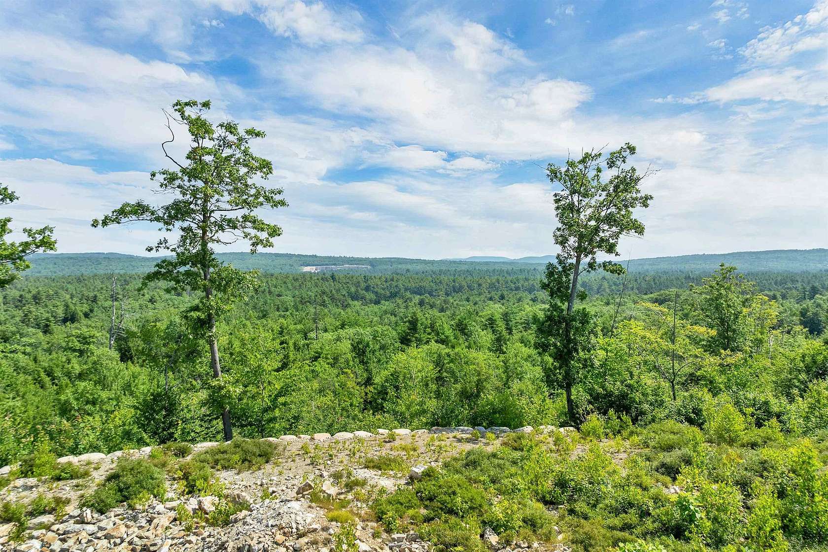 3.67 Acres of Residential Land for Sale in Wolfeboro, New Hampshire