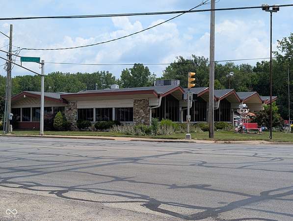 1.85 Acres of Mixed-Use Land for Sale in Anderson, Indiana