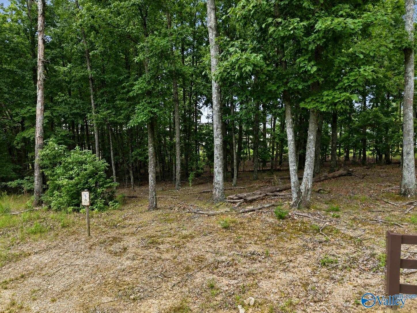1.39 Acres of Residential Land for Sale in Huntsville, Alabama