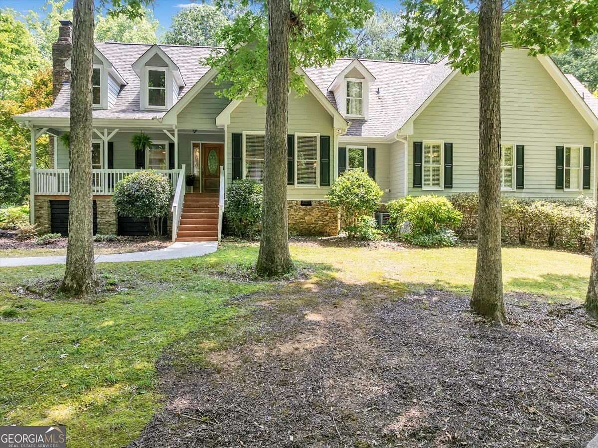14.4 Acres of Land with Home for Sale in Rutledge, Georgia