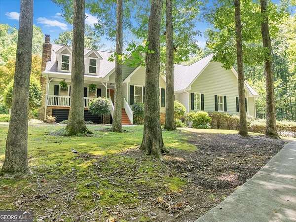 14.4 Acres of Land with Home for Sale in Rutledge, Georgia