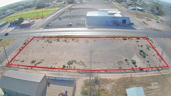 0.9 Acres of Land for Sale in Seminole, Texas
