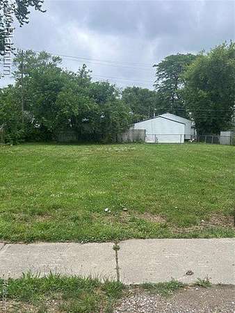 0.09 Acres of Residential Land for Sale in Clinton Charter Township, Michigan