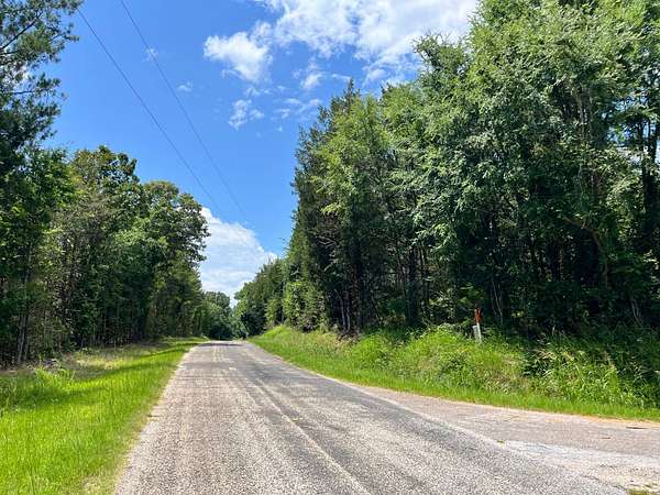 17 Acres of Recreational & Residential Land for Sale in McCormick, South Carolina
