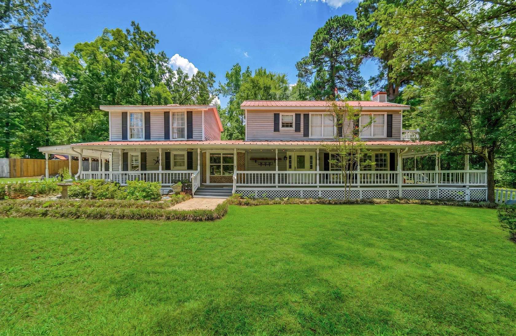6 Acres of Land with Home for Sale in Gladewater, Texas