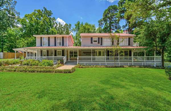 6 Acres of Land with Home for Sale in Gladewater, Texas