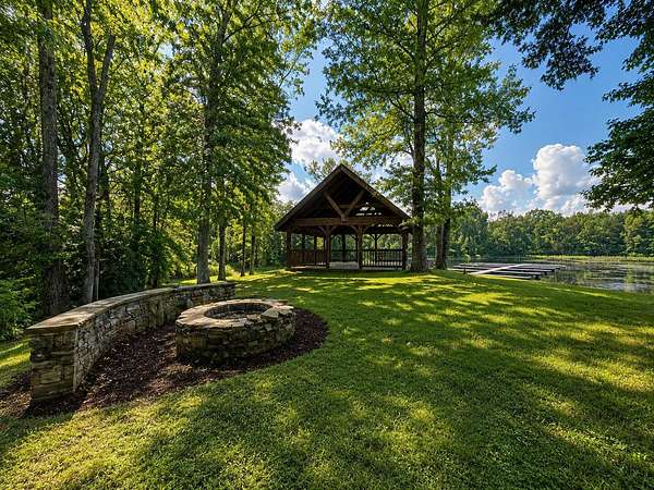 0.79 Acres of Residential Land for Sale in Decatur, Tennessee