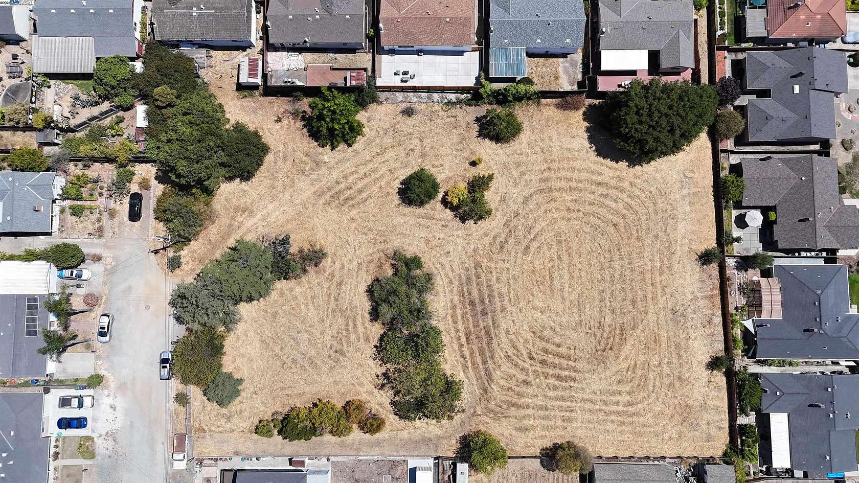 1.34 Acres of Residential Land for Sale in Castro Valley, California