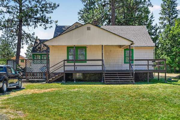 5.4 Acres of Land with Home for Sale in Spokane, Washington