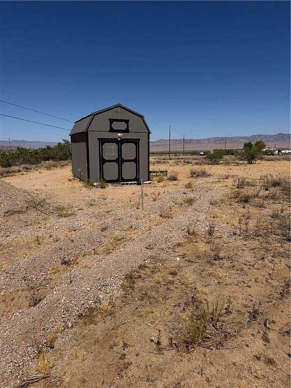 2 Acres of Residential Land for Sale in Kingman, Arizona