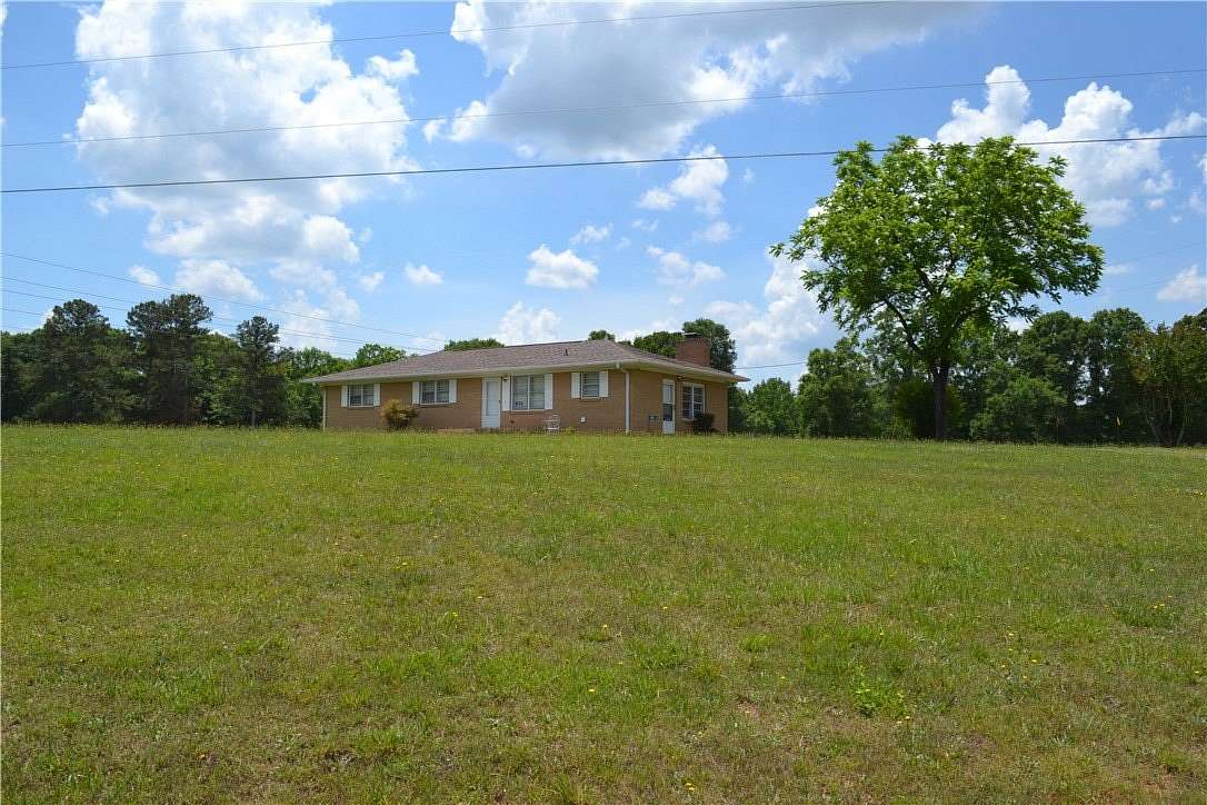 101 Acres of Recreational Land for Sale in Anderson, South Carolina