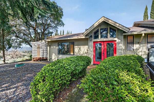 12.2 Acres of Land with Home for Sale in Redwood Valley, California