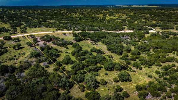 5 Acres of Residential Land for Sale in Pontotoc, Texas