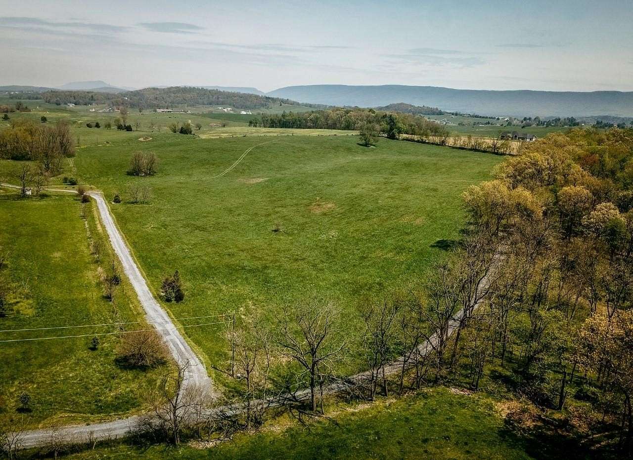 25.8 Acres of Agricultural & Residential Land for Sale in Broadway, Virginia