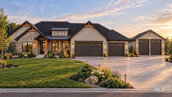 2 Acres of Land with Home for Sale in Caldwell, Idaho