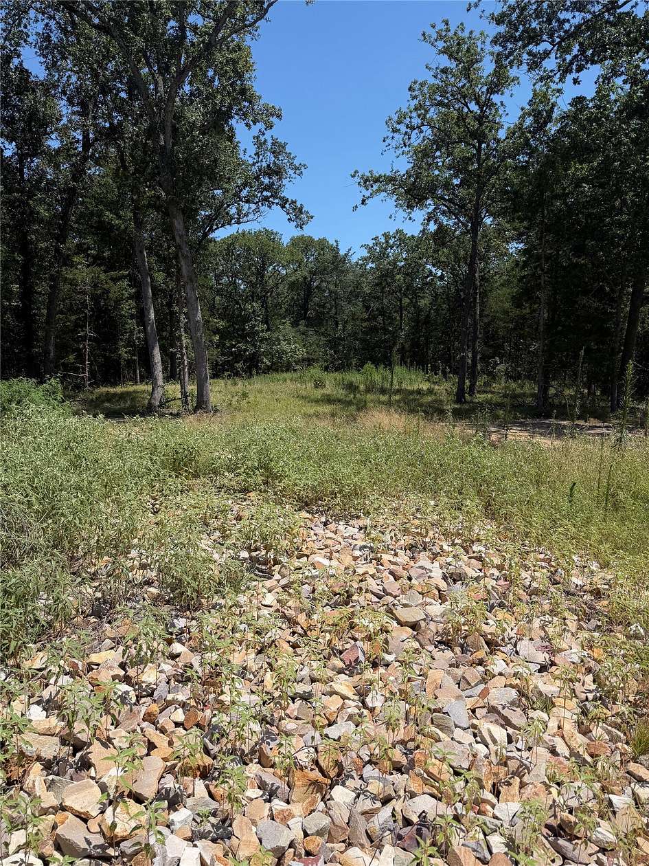 3 Acres of Residential Land for Sale in Lone Oak, Texas