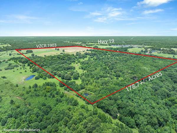 179 Acres of Land for Sale in Edgewood, Texas