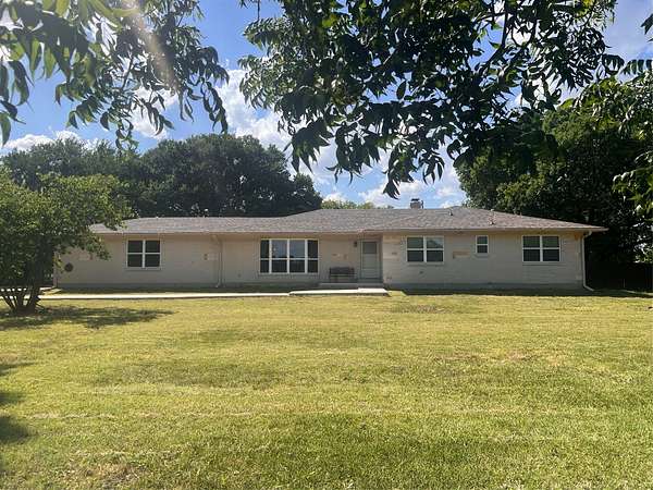 3.39 Acres of Land with Home for Lease in Rowlett, Texas
