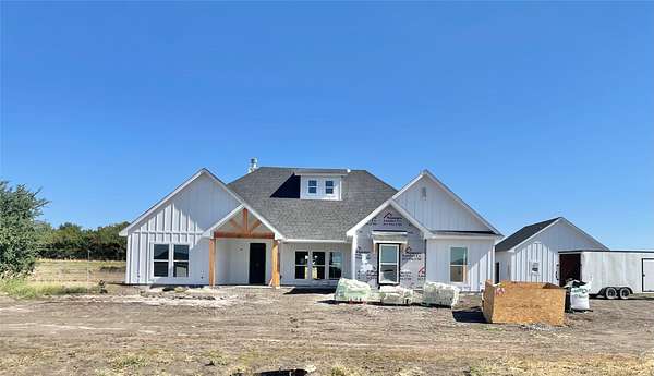 1.82 Acres of Land with Home for Sale in Weatherford, Texas