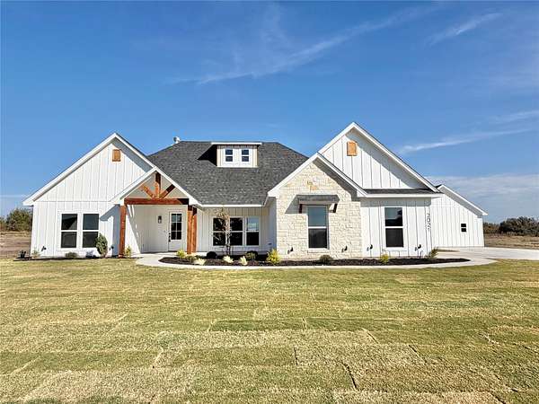 1.82 Acres of Land with Home for Sale in Weatherford, Texas
