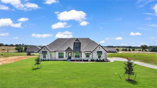 2 Acres of Land with Home for Sale in Decatur, Texas