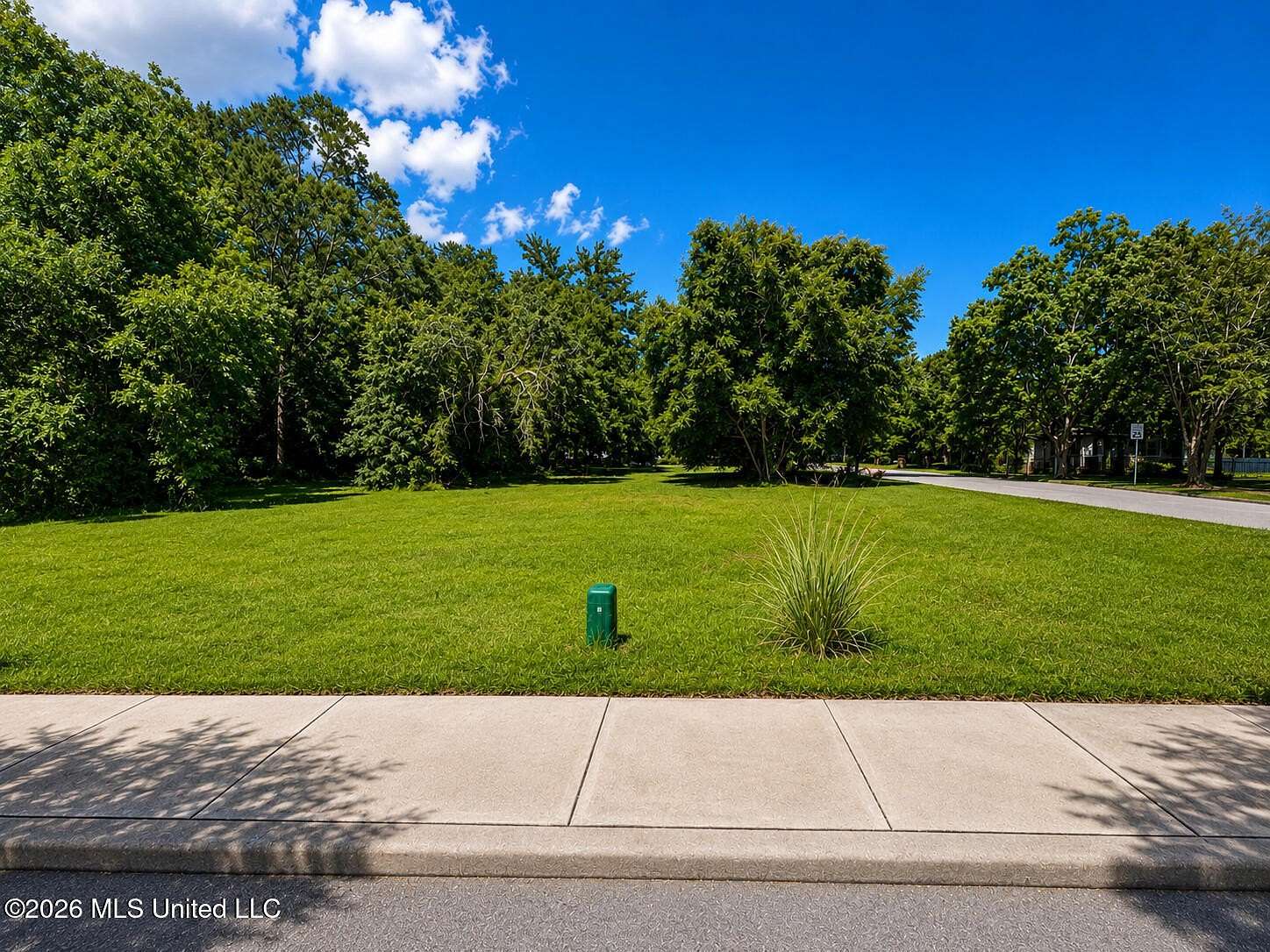 0.58 Acres of Residential Land for Sale in Biloxi, Mississippi