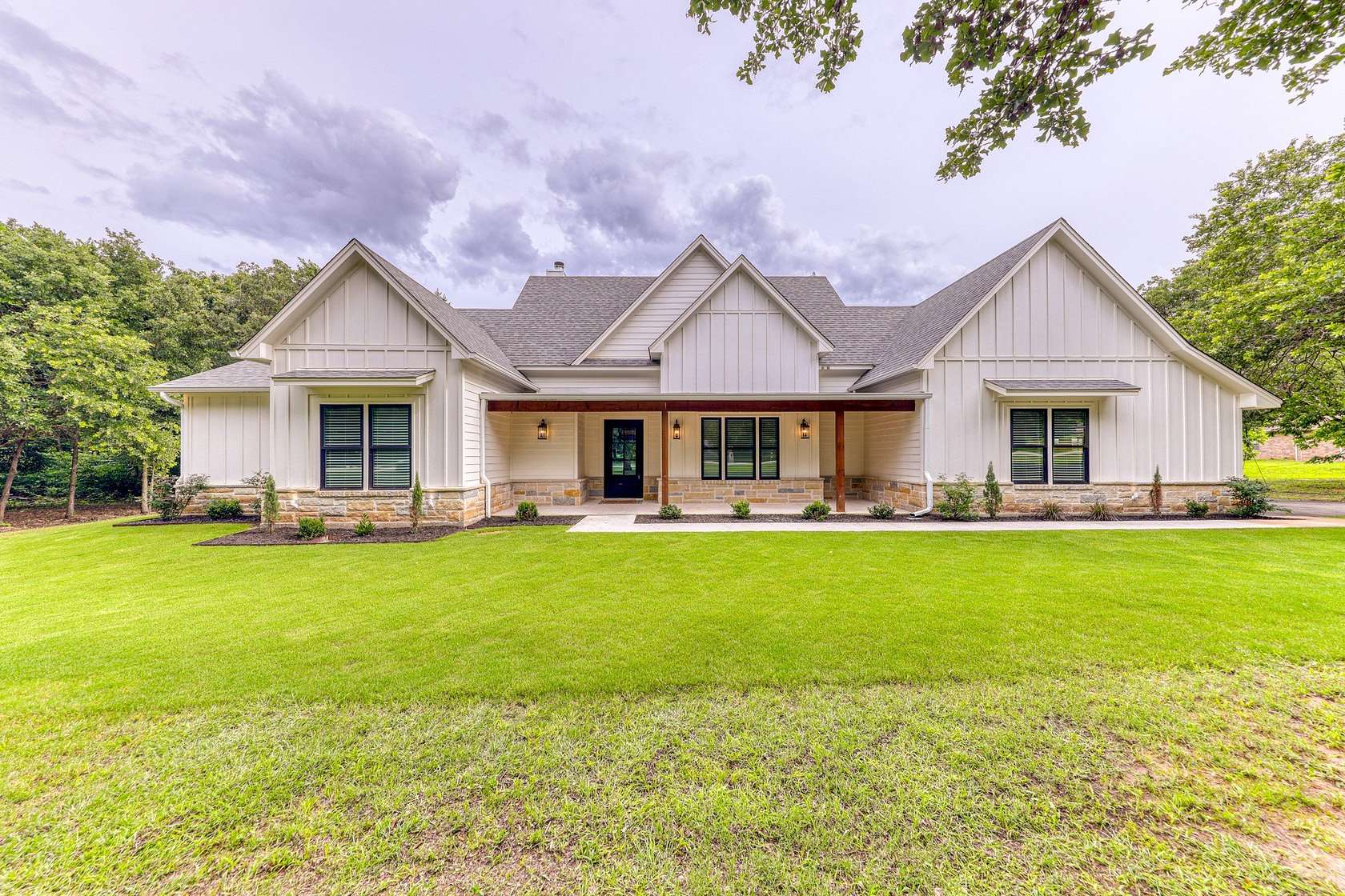 10 Acres of Land with Home for Sale in Weatherford, Texas